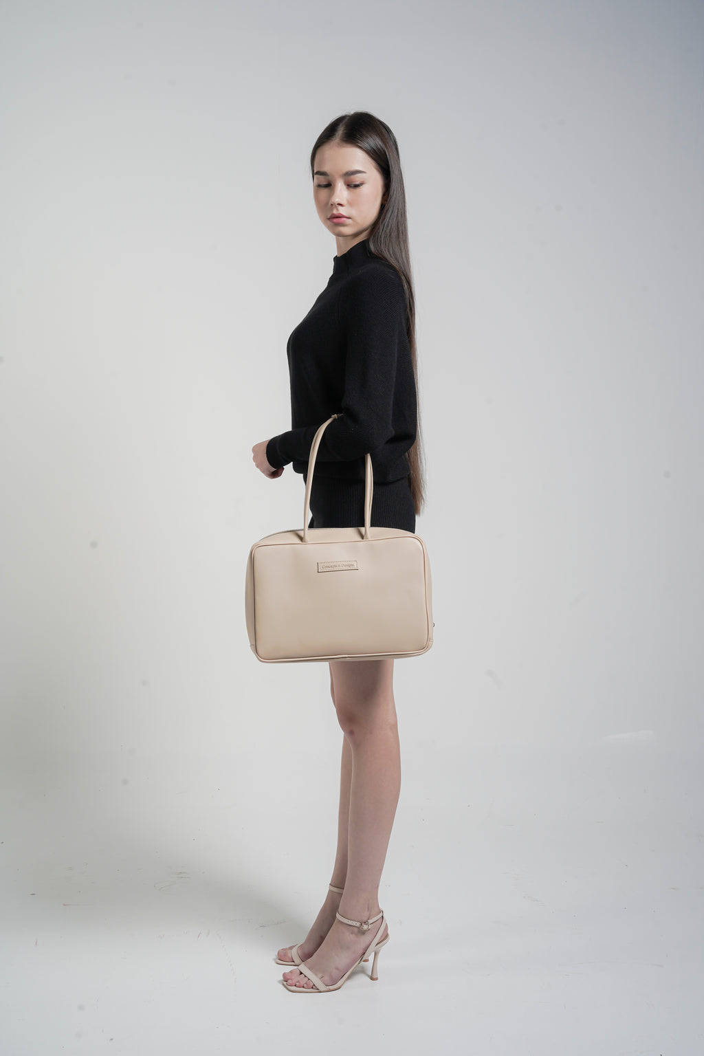 Linz Box Satchel Top Handle Bag Light Beige