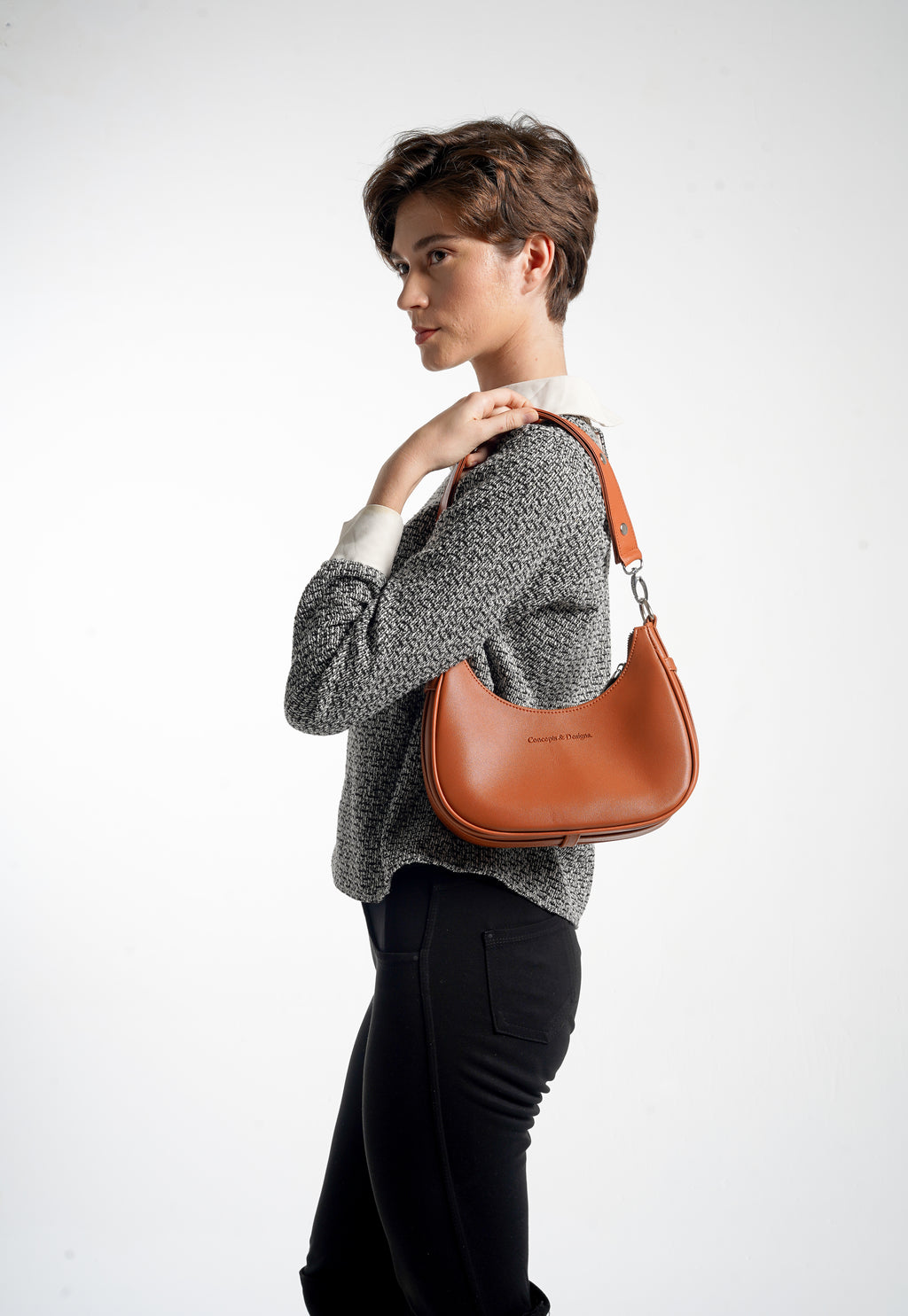 Verona Crescent Shoulder Bag Chestnut