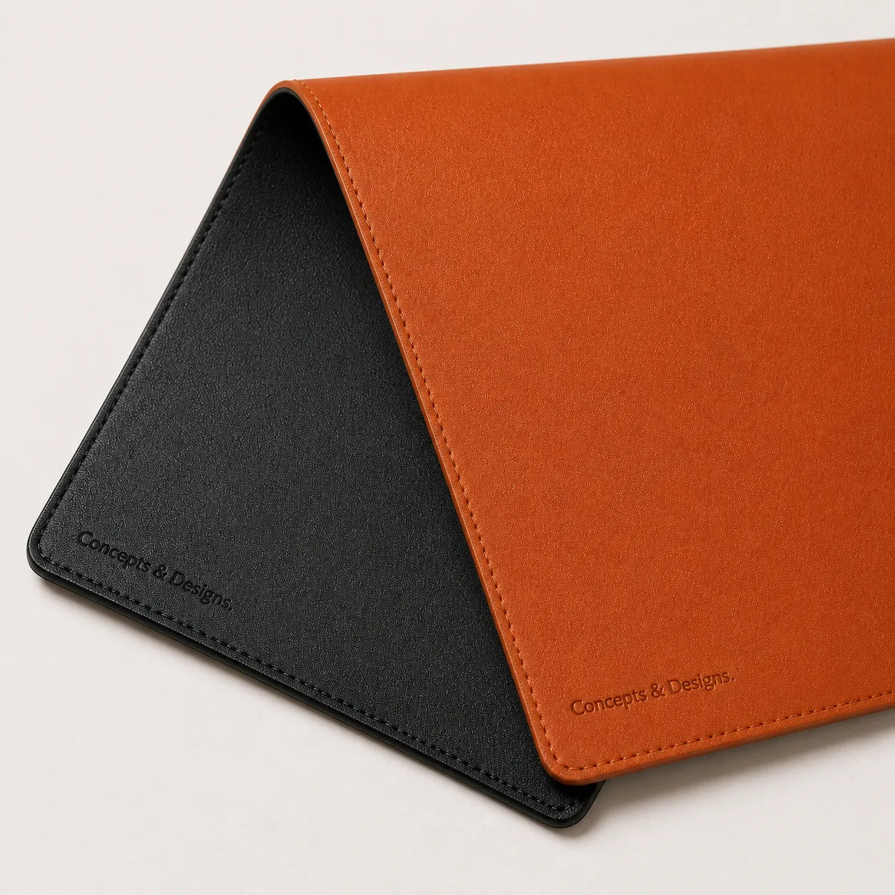 #color_chestnut & black